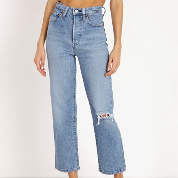 Levi’s Ribcage Straight Ankle in Haters Gonna Hate Wash - Picture 2 of 15